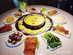 Dragon Phoenix Jade Chestnut Chicken (Zhu Shui Nian Street Store)