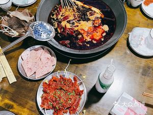 Yan He Li Community Hot Pot (Wenjin Jiayuan Store)