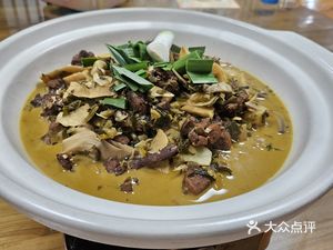 Song Xiansheng Local Cuisine