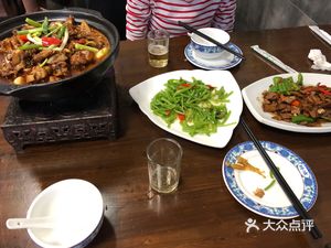 Chen's Mom's Home Cooking