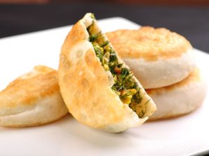 Tujia Spicy Sauce Flatbread (IFC Financial Center Branch)