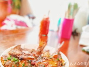 Wang Long Noodles and Stir-fried Dishes