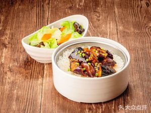 Du Zhe Li Jian De Tofu Bun (Xizi International Branch)