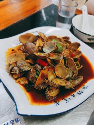 Anhui Earth Pot Chicken (Xinkang Yuanjia East District Branch)