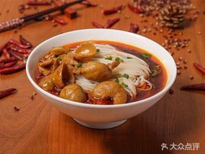 Yellow Braised Chicken Rice & Sour Cabbage Fish Rice (Wanbao City Branch)
