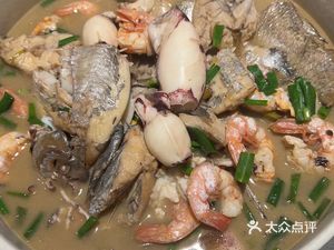 Authentic Shaxian Snacks (Liangyun Street Branch)