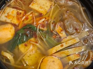 Yunxiangge Crossing Bridge Rice Noodles (Jinhe Building Branch)