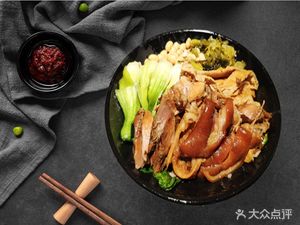 Chen's Longjiang Pig Trotter Rice (Zhejiang University Branch)