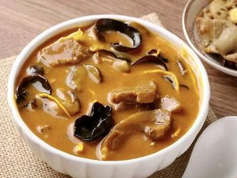 Henan Steamed Noodles & Spicy Soup