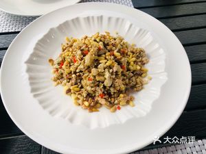 Chun Xia Qiu Dong Zhe Cuisine (Xianghu Financial Town Slow Life Street Store)