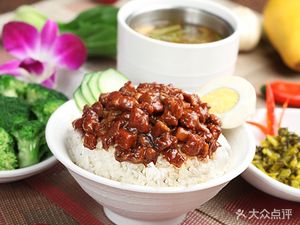 過三捞面饭(玉泉店)