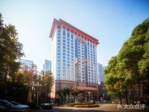 Wuhan Rongtong Zhongnan Garden Hotel · Gome Western Restaurant