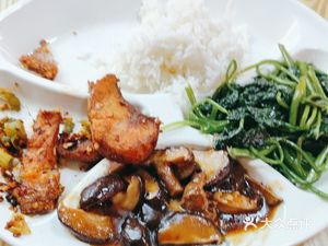 Ban Qingjiao Chinese Restaurant