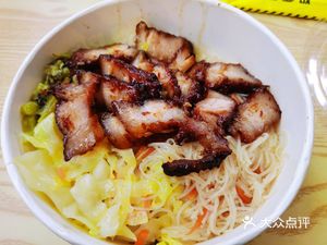 Stewed Pork Trotter Rice
