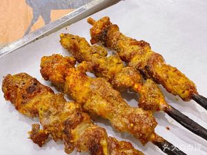 Xinjiang Ali Ba Barbecue King (Zhuodaquan Street Gaochuang Community Store)