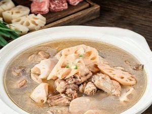 Old Wuhan Tripe Stew & Wild Lotus Root Pork Rib Soup (Tongshun Fang Branch, Nanguo Fenghua Tiancheng)