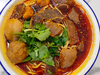 Uncle Hu's Xiangyang Beef Noodles