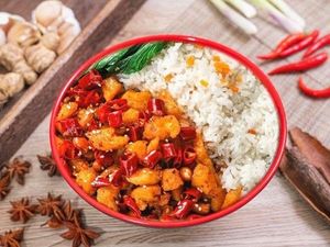 Longjiang Pig Trotter Rice (Hongshan Store)