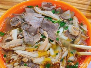 Zhou's Guizhou Huaxi Beef Noodle Shop (Nanhu Flagship Store)