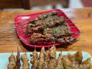 Night Cat Barbecue (Ecological Garden Branch)
