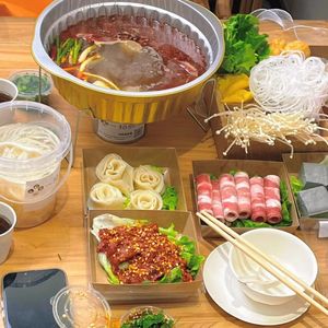 Yi Pai Ji He Hot Pot Takeaway (Hankou Branch)