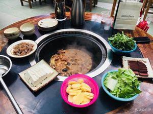 Earthen Pot Old Stove (Dongxihu Branch)
