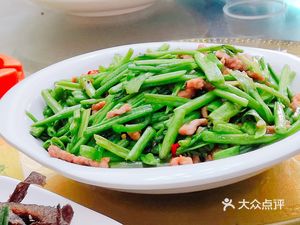 Shi Zai Xiang Home-style Cuisine (Wuhan Xin Han He Huangshi Bay Southeast)