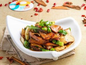 Tongle Home-style Cuisine (Wujiashan Branch)