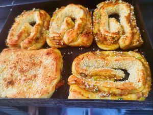 Yang Shi Guo Kui · Mian Yang Snacks (Yihua Yitian Store)