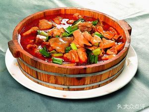 Jiangxi Wēi Tang Wooden Bucket Rice (Stir-fried Rice, Wēi Soup, Liuzhi Gou Branch)