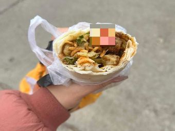 Xu Ren Xu Wei Barbecue Meat Stick Roll-up