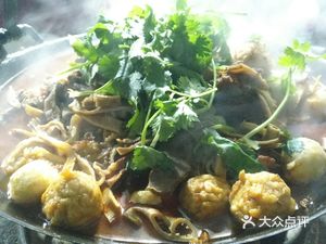 Fat Man's Night Market (Baohua Street Branch)