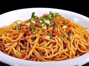 Hot Dry Noodles King (Yinlian Road Store)