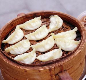 Guantang Steamed Dumplings