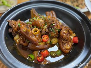 Short House Meat Delight Restaurant