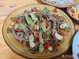 Jiang Yi Wan Home-style Cooking (Houbao Community Store)