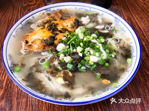 Liumei Suancai Rou Si Fen (Hechuan Branch)