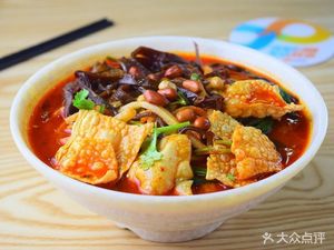 Liu Luo Xian Luosifen (Hechuan Branch)