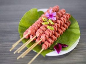 Face-to-Face · Yitong Barbecue