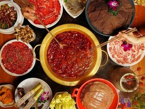 Nine Mouths Hot Pot (Community Branch No. 251 Jia Bin Road)