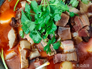 Chengkou Mountain Chicken Health Spa