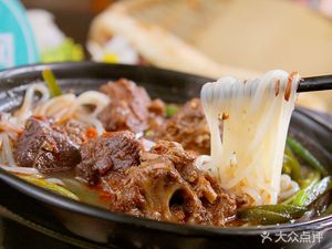 Daily Clay Pot Rice Noodles (Jin Sanjiao Branch)