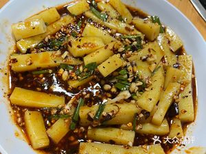 Wang's Tujia Roast Chicken (Walking Street Branch)
