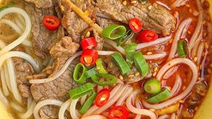 Bawang Handmade Beef Noodles (Transportation Tower Branch)