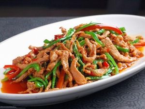 Li Ji Home-style Cuisine (Junyi Xingshijie Store)