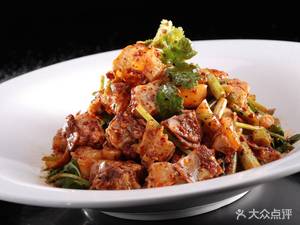 Longyun Home-style Cuisine (Longhu Xinyi Cheng Store)