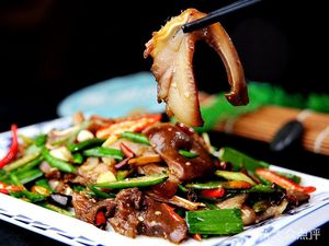 Cooked Home-style Dishes