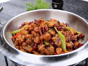 Bahuo Yu Qianjiang Ancient Town Chicken Offal (Xinyi City Branch)