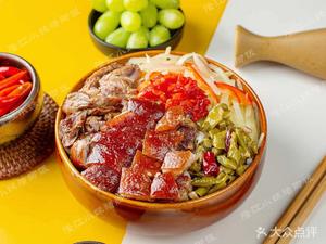Longjiang Xiao Mei Pig Trotter Rice (Shiqiaopu Store)