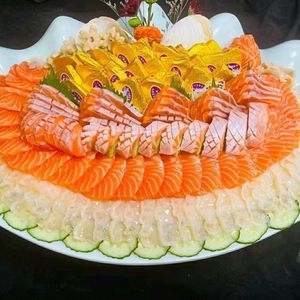 Feizi Fresh Salmon · Spicy Brine Seafood · Sauce Seafood